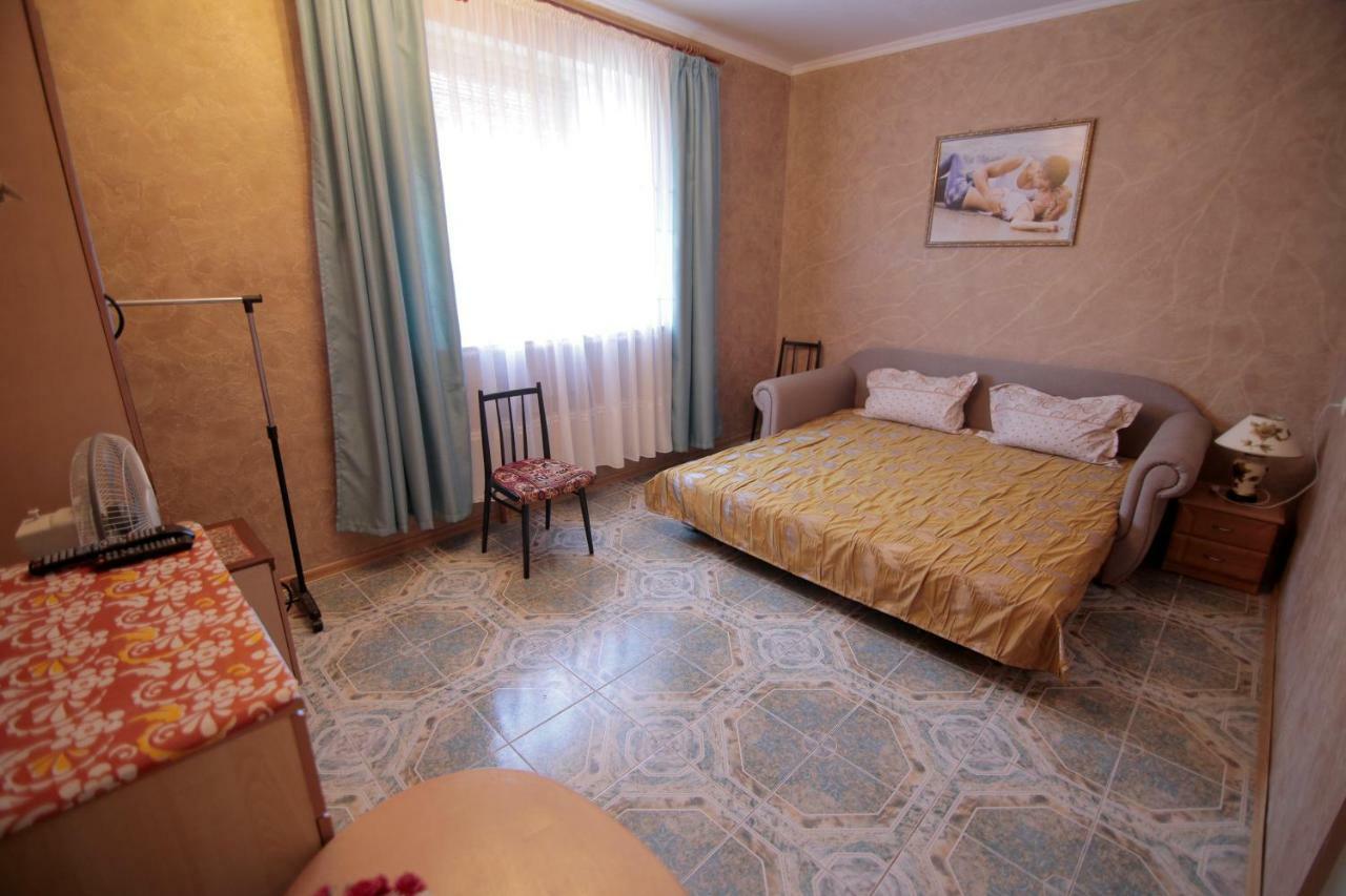 Guest House Kamenny Dom Karolino-Buhaz Dış mekan fotoğraf