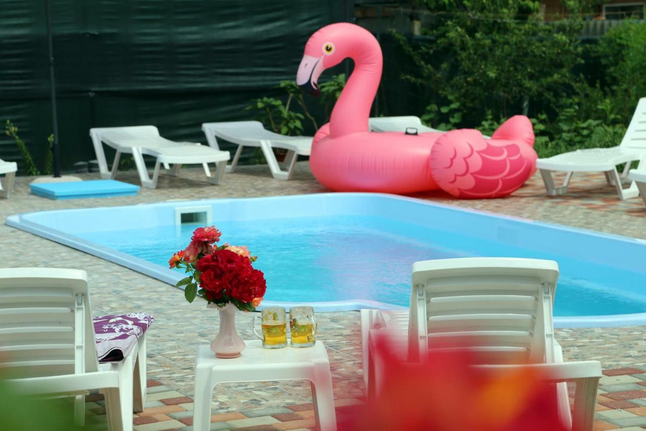 Guest House Kamenny Dom Karolino-Buhaz Dış mekan fotoğraf
